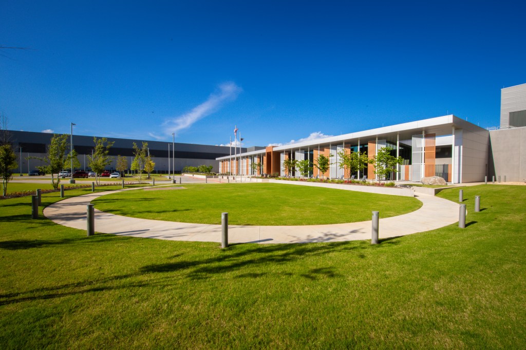 Meta’s Huntsville Data Center building